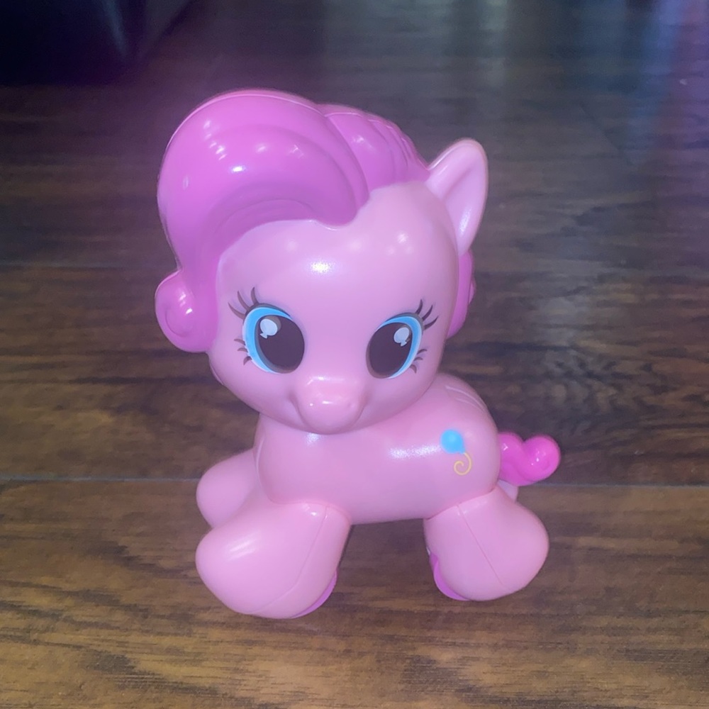 Playskool My Little Pony Pinkie Pie Walking Pony